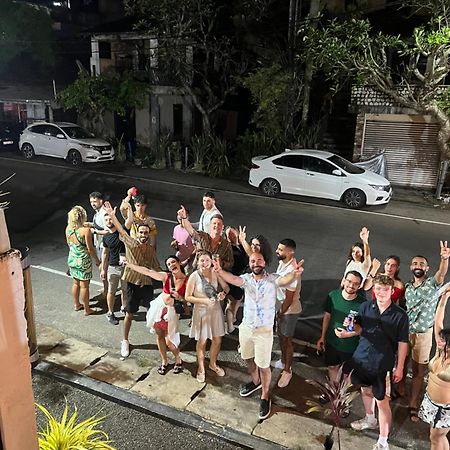 Hummus Hostel Хіккадува Екстер'єр фото