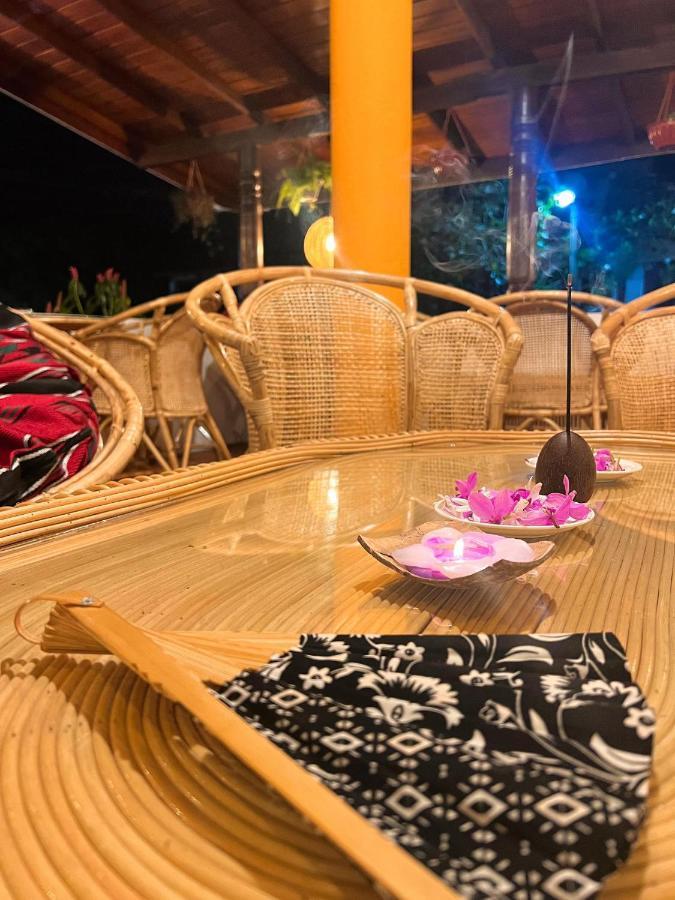Hummus Hostel Хіккадува Екстер'єр фото